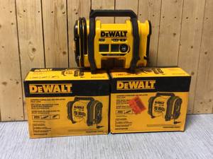 lot 86 image: DEWALT 20-Volt MAX Inflator (Tool-Only) Customer Returns See Pictures