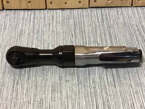 lot 98 image: Milwaukee M12 FUEL 12-Volt Lithium-Ion Brushless Cordless 38 in. Ratchet (Tool-Only) Customer Returns See Pictures