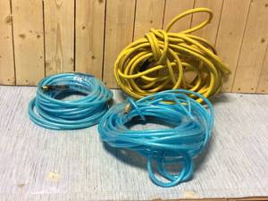 lot 22 image: MIX LOT OF AIR HOSE Customer Returns See Pictures