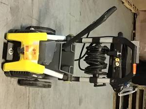 lot 32 image: Karcher K2010 2000 PSI 1.3 GPM Electric Pressure Washer Customer Returns See Pictures