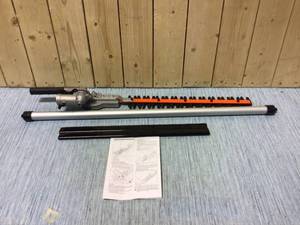 lot 33 image: Sunseeker MFT26I-HEDGE-A Hedge Trimmer Attachment, GreyBlack (B079KKQGNH) Customer Returns See Pictures