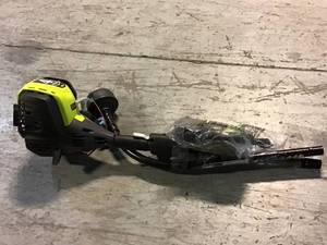 lot 45 image: RYOBI 4-Cycle 30cc Attachment Capable Curved Shaft Gas Trimmer Customer Returns See Pictures