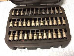 lot 58 image: Husky 38 in. Drive Master Bit Socket Set (37-Piece) Customer Returns See Pictures