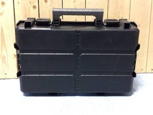 lot 73 image: TOOL CASE BLACK Customer Returns See Pictures