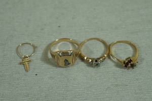 lot 11 image: Scrap Gold Jewelry - 10K and 14K