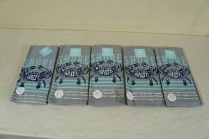 lot 133 image: Live Salty Dual Purpose Kitchen Towels