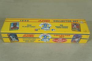 lot 19 image: 1990 Score Baseball Complete Card Set