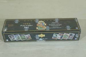 lot 18 image: 1993 Upper Deck Baseball Complete Factory Card Set