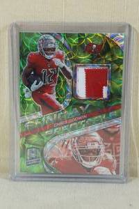 lot 57 image: 2020 Panini Spectra Chris Godwin 2 Color Patch Card - 330