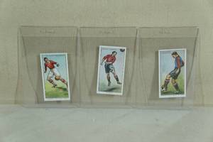 lot 71 image: 1934 Players Cigarettes Soccer Cards - Association Football