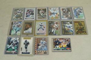 lot 90 image: Troy Aikman and Emmitt Smith Cards - Base and Inserts