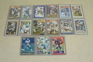 lot 91 image: Barry Sanders Cards - Base and Inserts