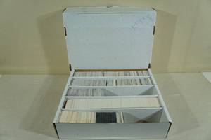 lot 140 image: Box of Mix Sports Cards - Football, Basketball, Boxing, Racing