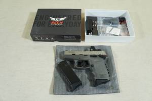lot 2 image: NEW SCCY CPX-1 9mm Pistol
