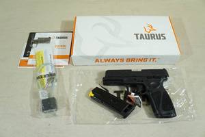 lot 3 image: NEW Taurus G3 Compact 9mm Pistol