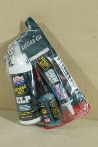 lot 27 image: Lucas Oil Extreme Duty Grease and Oil Pack