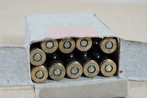 lot 76 image: 15 8mm Mauser Steel Core Ammo