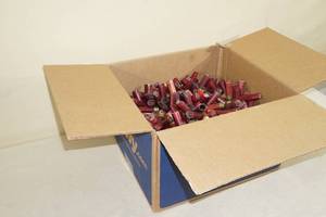 lot 191 image: Empty 12 Gauge Paper Shotshells - About 575