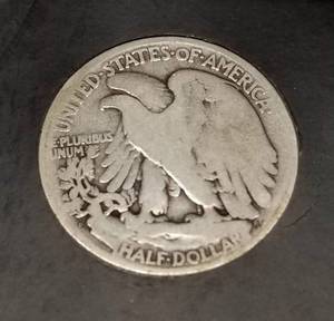 1921-D WALKING LIBERTY HALF DOLLAR