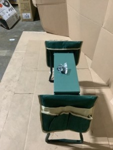 lot 36 image: Pure Garden Gardening Kneeling Bench with Tool Pouches. See Pictures