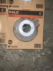 Halo E26 Series 6 in. White Recessed Ceiling Light Fixture Trim with Adjustable Eyeball & Other 6 in. Recessed Mounts. See Pictures