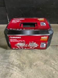 Husky Mechanics Tool Set (290-Piece). See Pictures