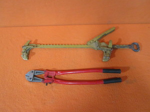 Fence Stretcher & 24 Bolt Cutters