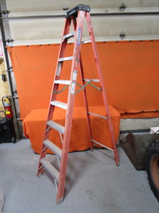 Werner 8 Fiberglass Ladder