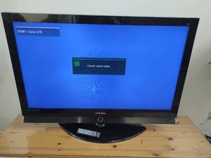 lot 15 image: Samsung 46 TV