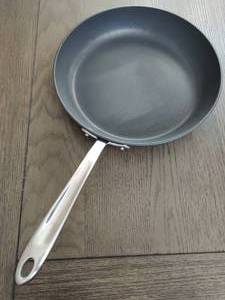 lot 47 image: All-Clad 12 Pan
