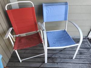 lot 52 image: Patio Chairs
