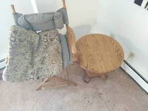 lot 141 image: Chair & Table