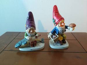 lot 103 image: Goebel Co-boy Gnomes