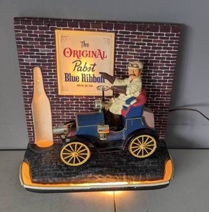 lot 21 image: Vintage The Original Pabst Blue Ribbon Beer Lighted Sign - A