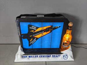 lot 25 image: Vintage Miller Genuine Draft Beer Lighted Sign with Rotating Images - A