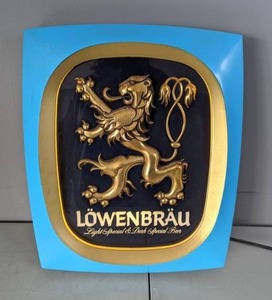 lot 26 image: Vintage Lowenbrau Light Special and Dark Special Beer Lighted Sign - A