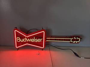 lot 7 image: Budweiser Guitar Shaped Neon Sign - A