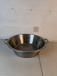 lot 87 image: Large Cazo-Style Pan - A
