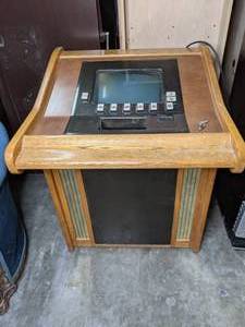 lot 146 image: Vintage Video Poker Machine - A