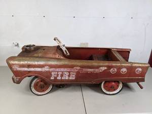 lot 205 image: Vintage Fire Truck Pedal Car - A
