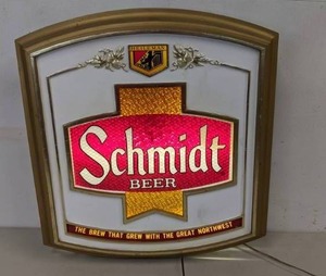 lot 185 image: Light Up Schmidt Beer Sign - A