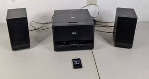 lot 222 image: 3-CD Changer with Speakers and Remote Control - A