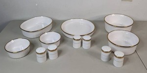 lot 238 image: Set of 12 Piece Corningware - Serving Dishes, Bowls, Salt & Pepper Shakers - B