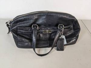 lot 291 image: Black Leather Coach Purse - C