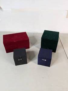 lot 255 image: Set of (4) Stunning Glass Ornaments in Original Keepsake Boxes - NeQua Art - B