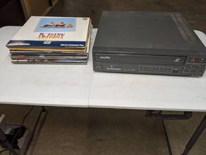 lot 345 image: Laserdisc Player Pioneer LD-V2200 w A Collection of Lazer Discs The Dark Crystal, Darkman, Predator, & More - B