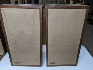 lot 347 image: Pair of Advent Speakers Designed by Henry Kloss - B
