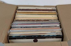lot 316 image: Large Collection of Records Ray Charles, Dinah Shore, Peggy Lee, Kitty Wells, Buddy Rich, Nat King Cole, & More - B
