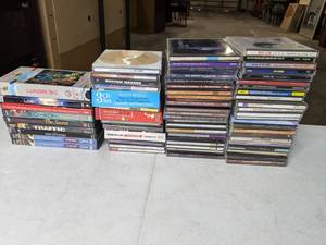 lot 354 image: Lot of Assorted CDs, DVDs, and VHS - Jazz, Classical, Rock & Roll, Blues, and more - B