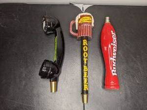 lot 383 image: Lot of (3) Beer Tap Handles - Goose Island, Frostop Root Beer, and Budweiser - A